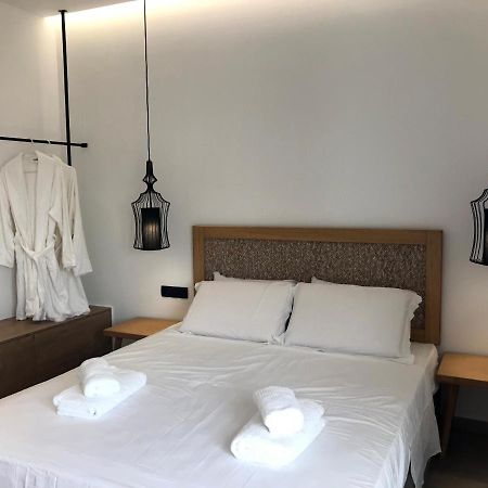 Blue Sea Suites Цуцурос Екстер'єр фото