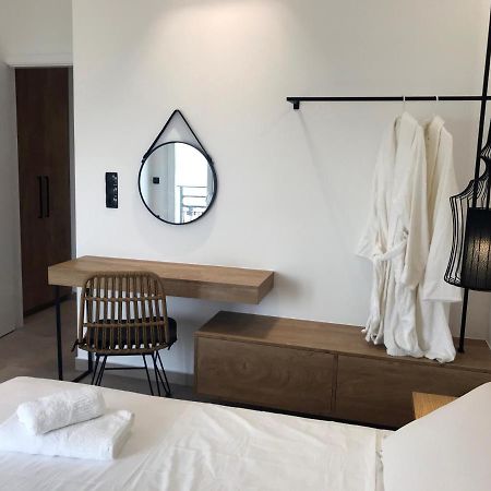 Blue Sea Suites Цуцурос Екстер'єр фото