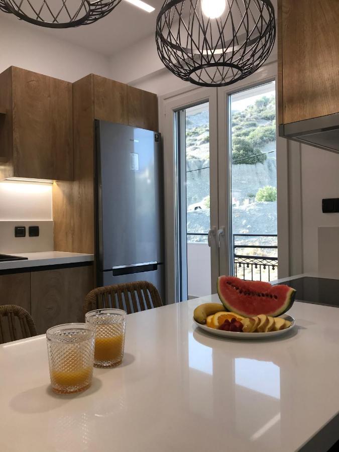 Blue Sea Suites Цуцурос Екстер'єр фото