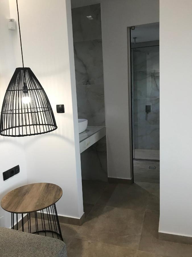 Blue Sea Suites Цуцурос Екстер'єр фото