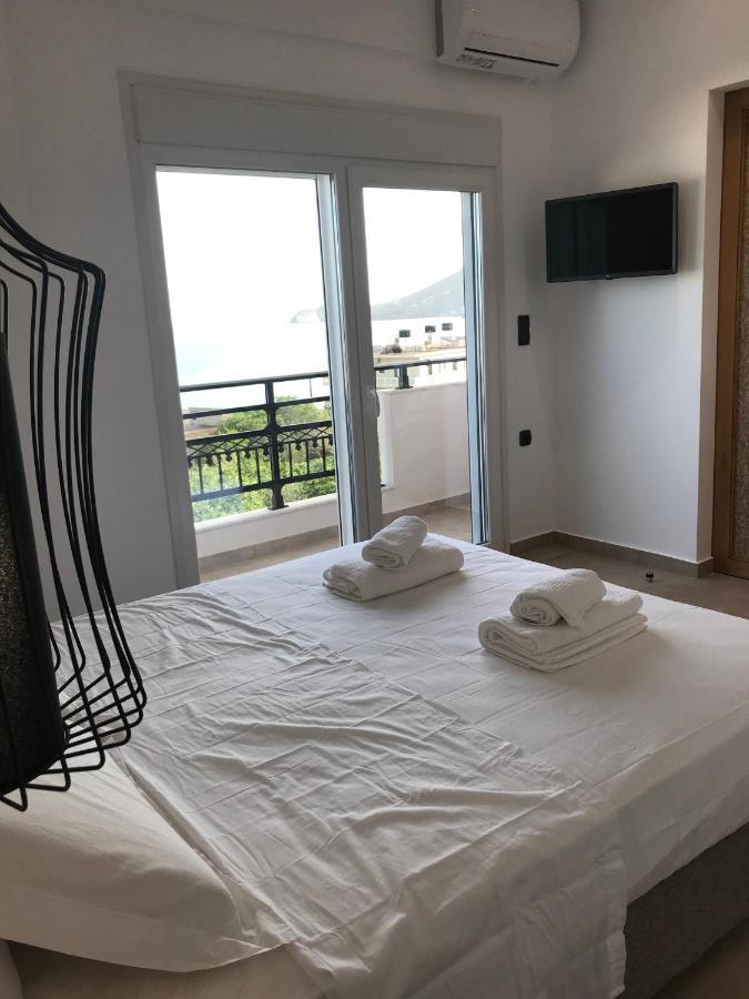 Blue Sea Suites Цуцурос Екстер'єр фото